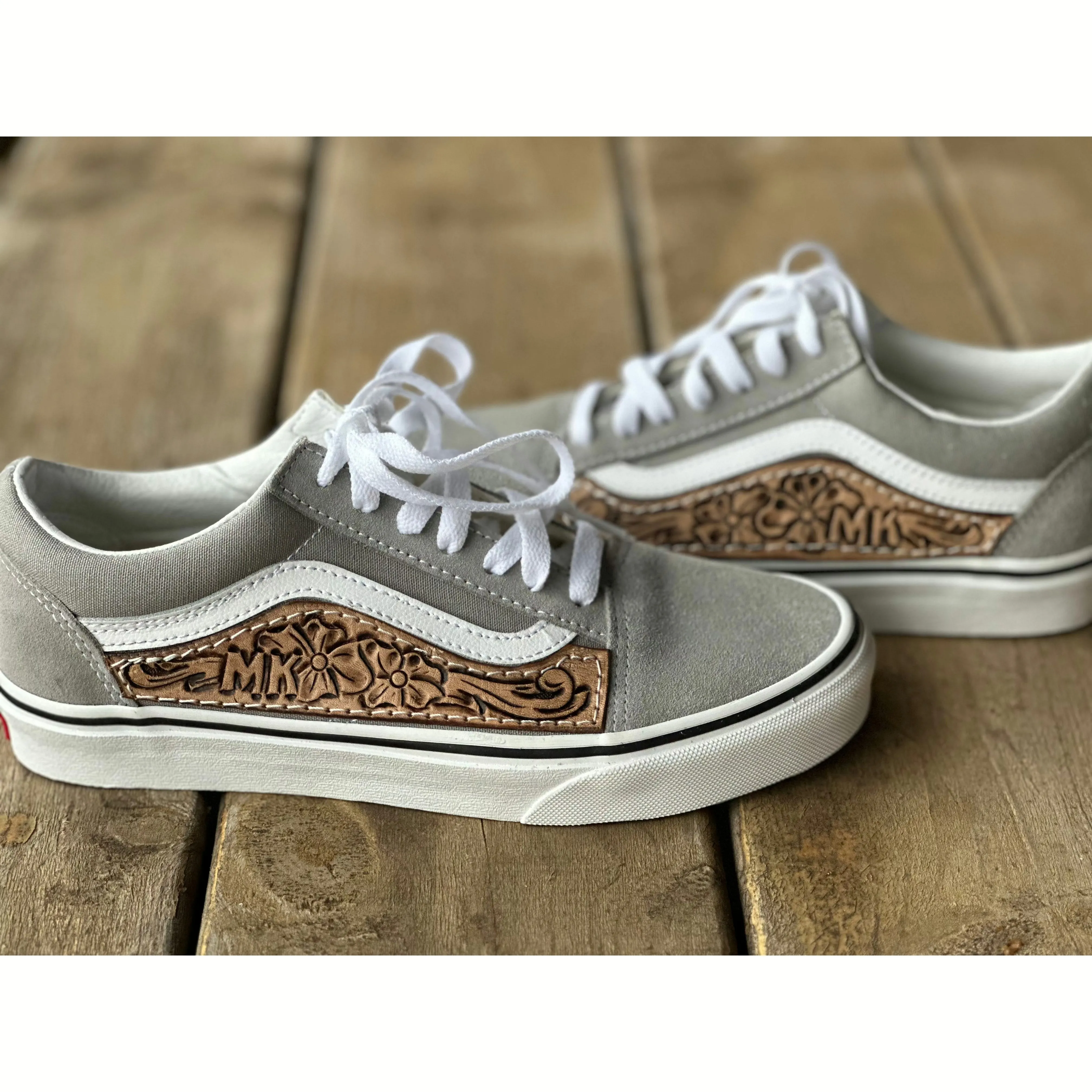 Custom Women’s Shoes Old Skool low tops