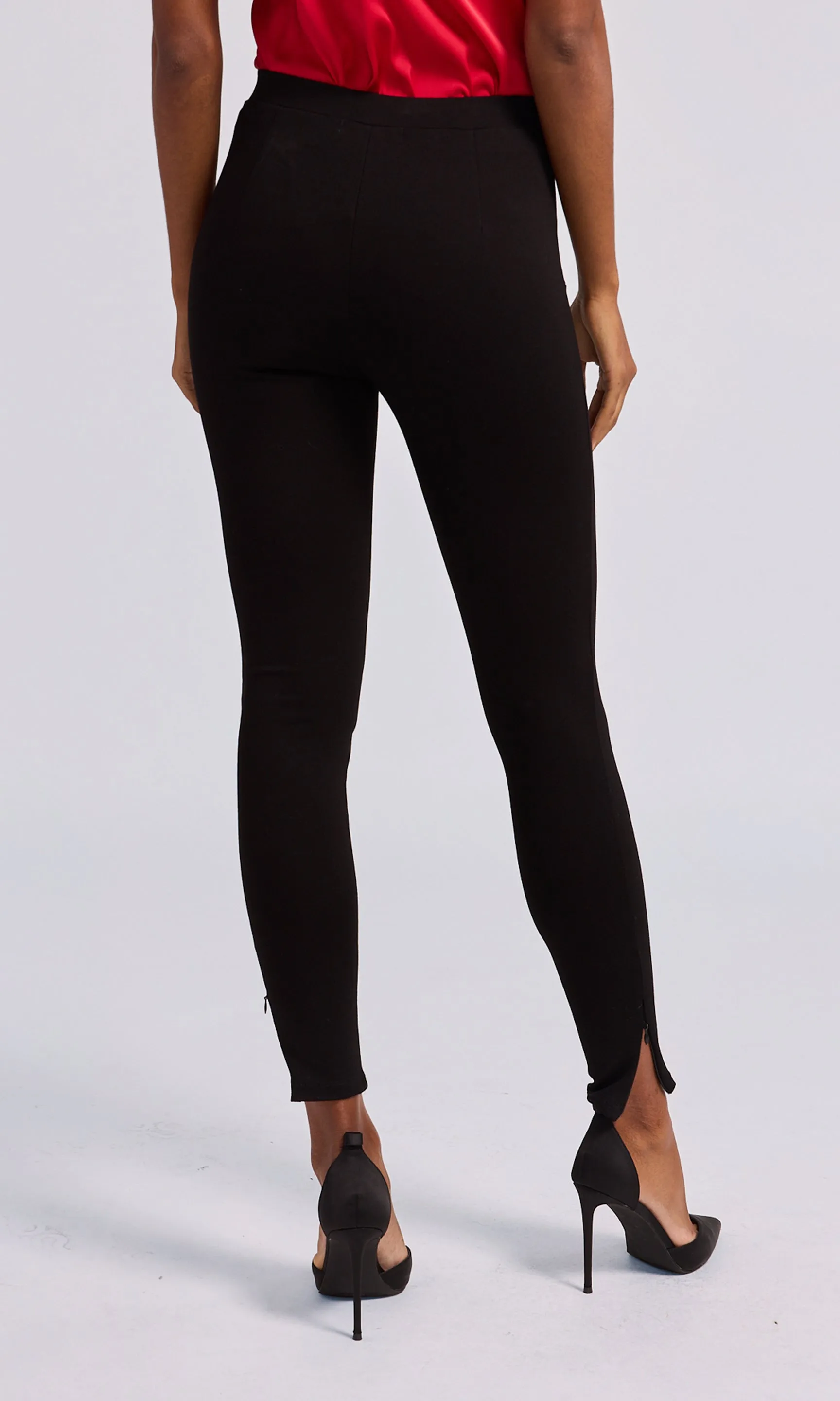 Deanna Ponte Button Leggings