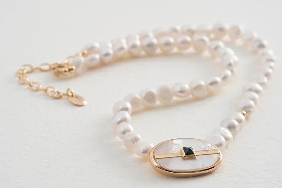 INSPIRE PEARL NECKLACE WHITE MOTHER OF PEARL