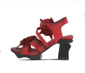 L'ARTISTE SHELLY ANKLE STRAP SANDAL