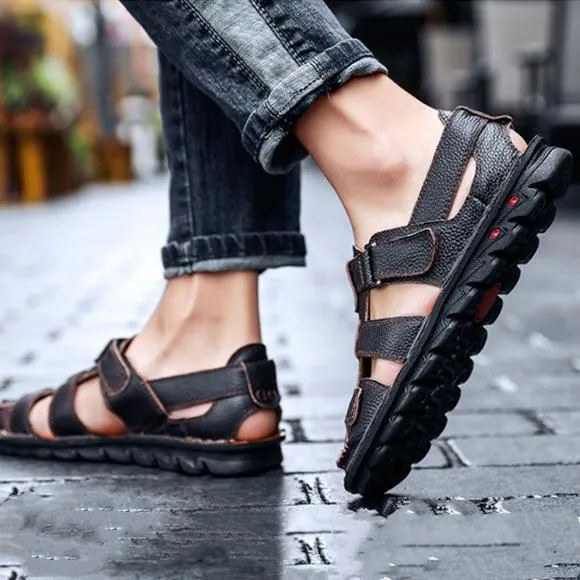 Men covered toe slip on outdoor comfortable walking sandals