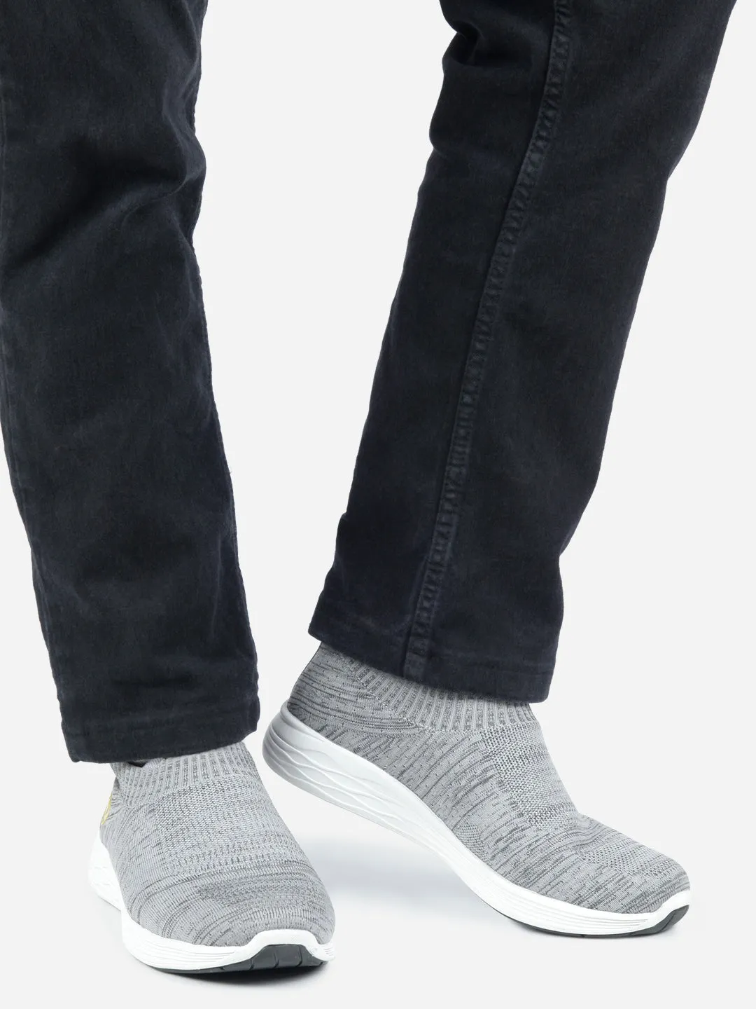 Men's Light Grey Slip On Sneaker (ID7522)