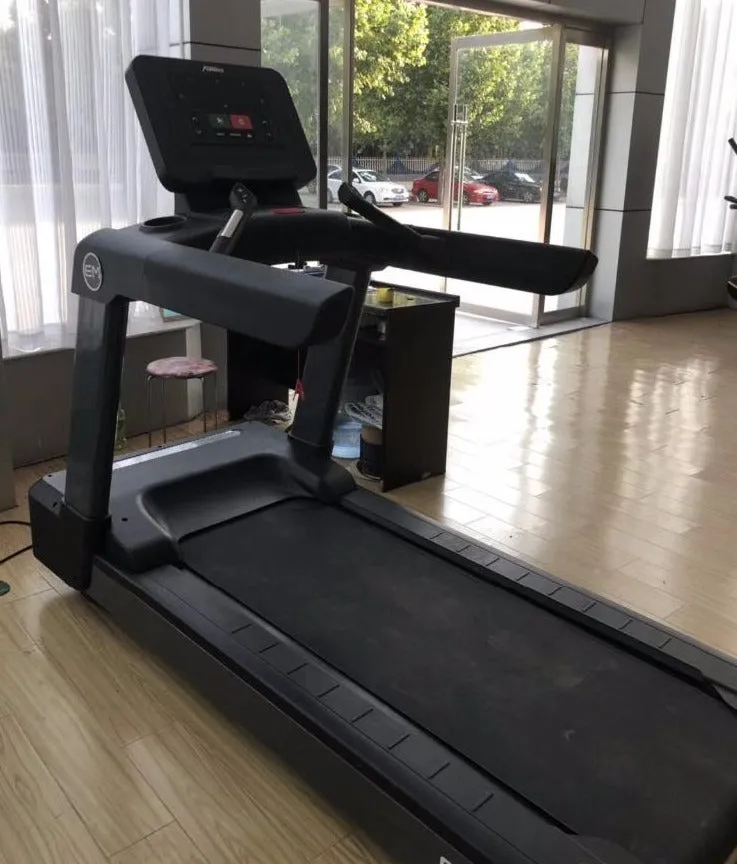 Nashua Commercial 7HP Treadmill