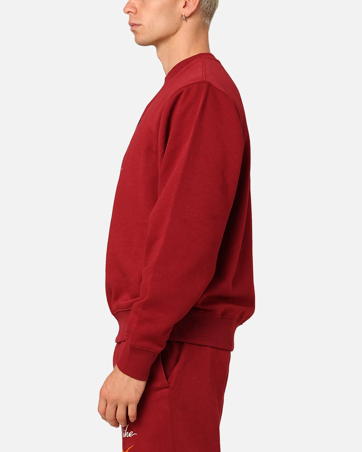 Nike Club Fleece Long-Sleeve Crewneck Team Red/Sail