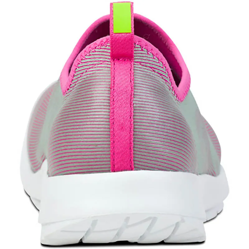 OOFOS Women's OOmg Sport Low Shoe - Fuchsia