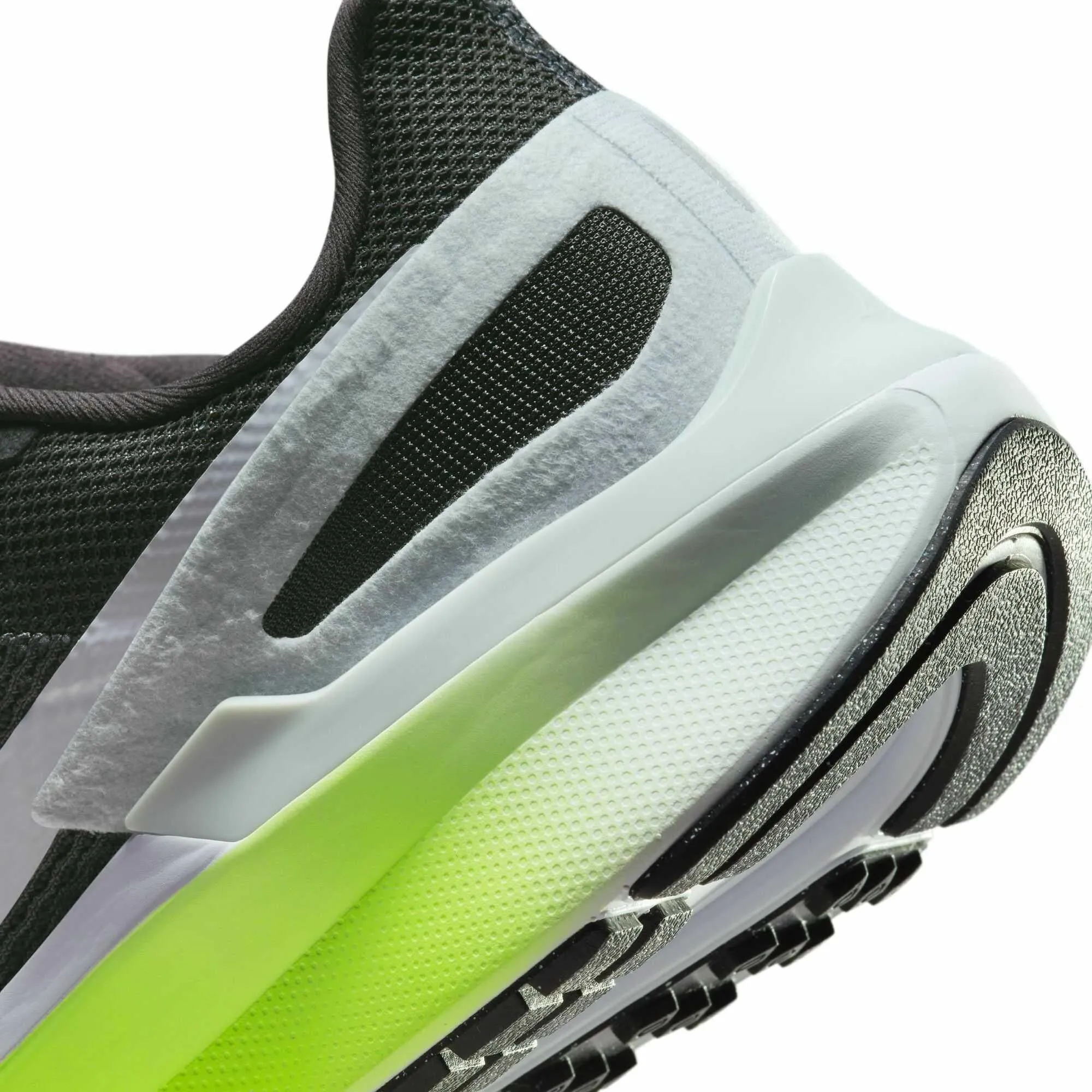 Structure 25 Men's Road Running Shoes