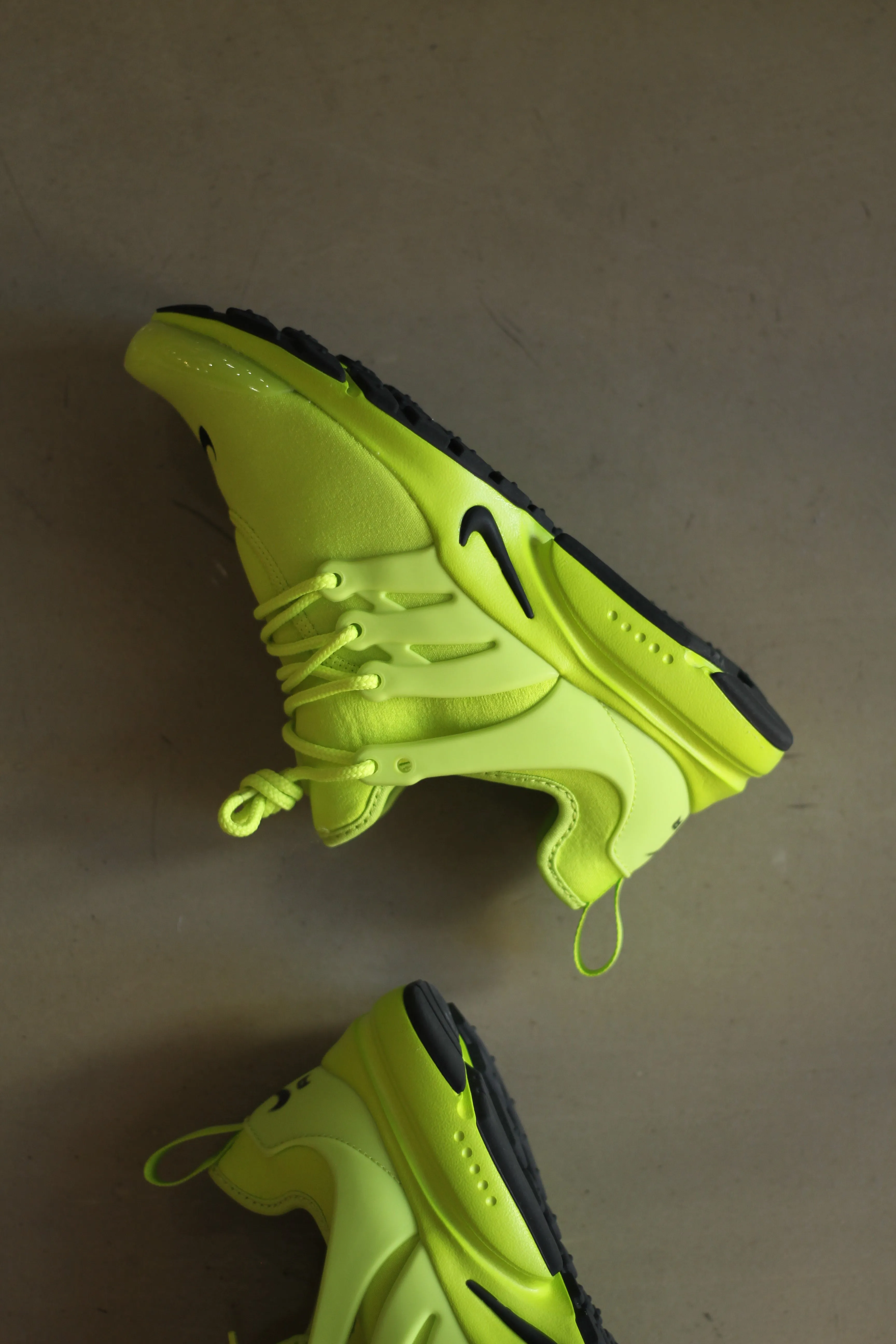 W AIR PRESTO "ATOMIC GREEN"